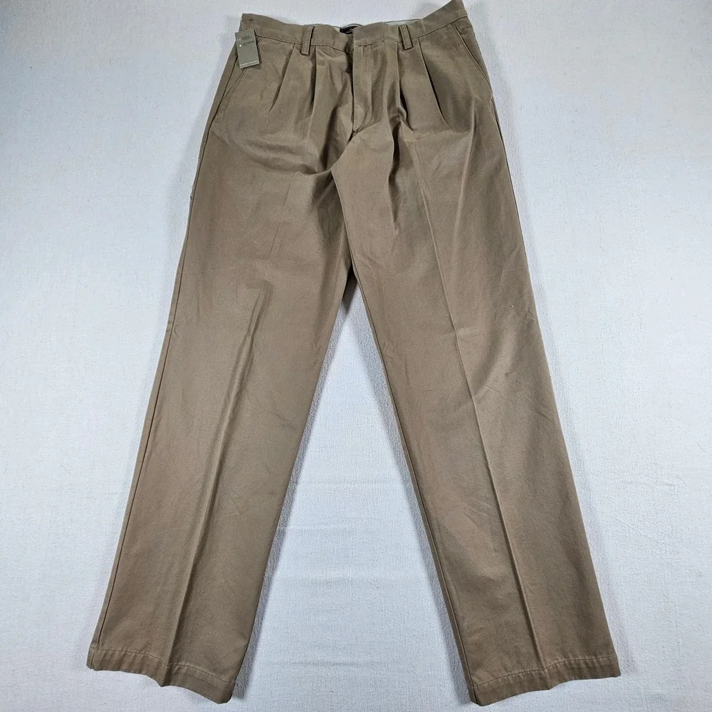 Dockers True Chino Pants Mens 34x34 Khaki D4 Relaxed Fit Pleated 406951024 NEW